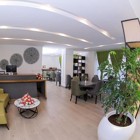 Andromeda Hotel Аддис-Абеба Экстерьер фото